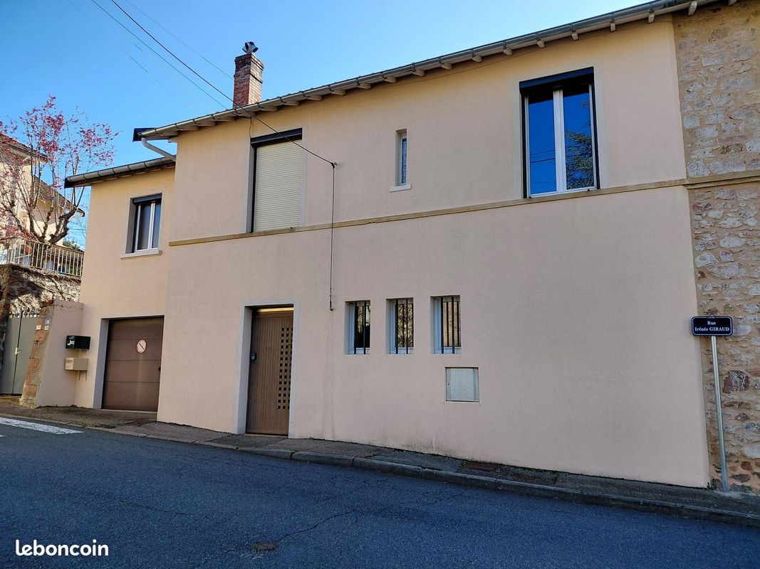 Maison 5 pièces 77 m² · à Cours · 77 m² · 106 000 €