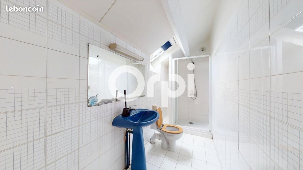 Maison a louer bron - 5 pièce(s) - 169 m2 - Surfyn