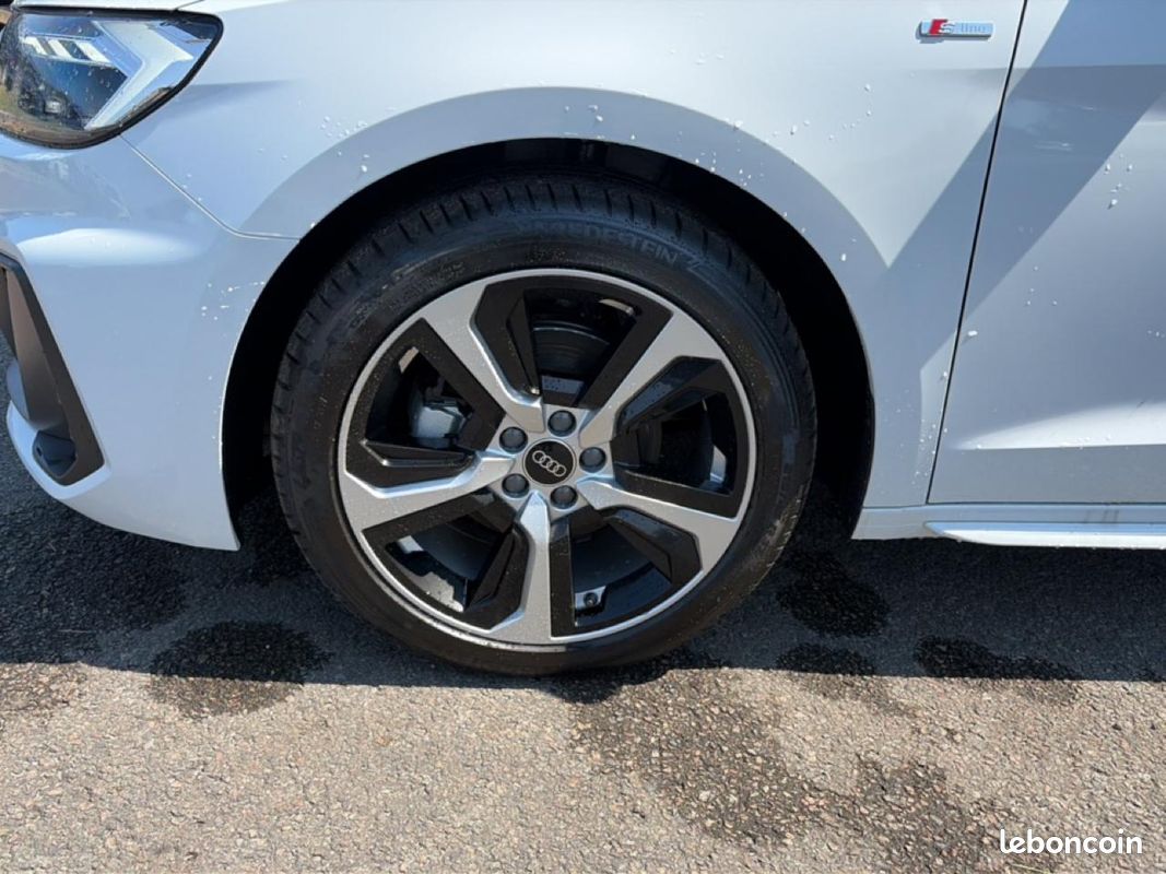 AUDI A1 SPORTBACK 30 tfsi 116 s line s tronic 7 (image 9)
