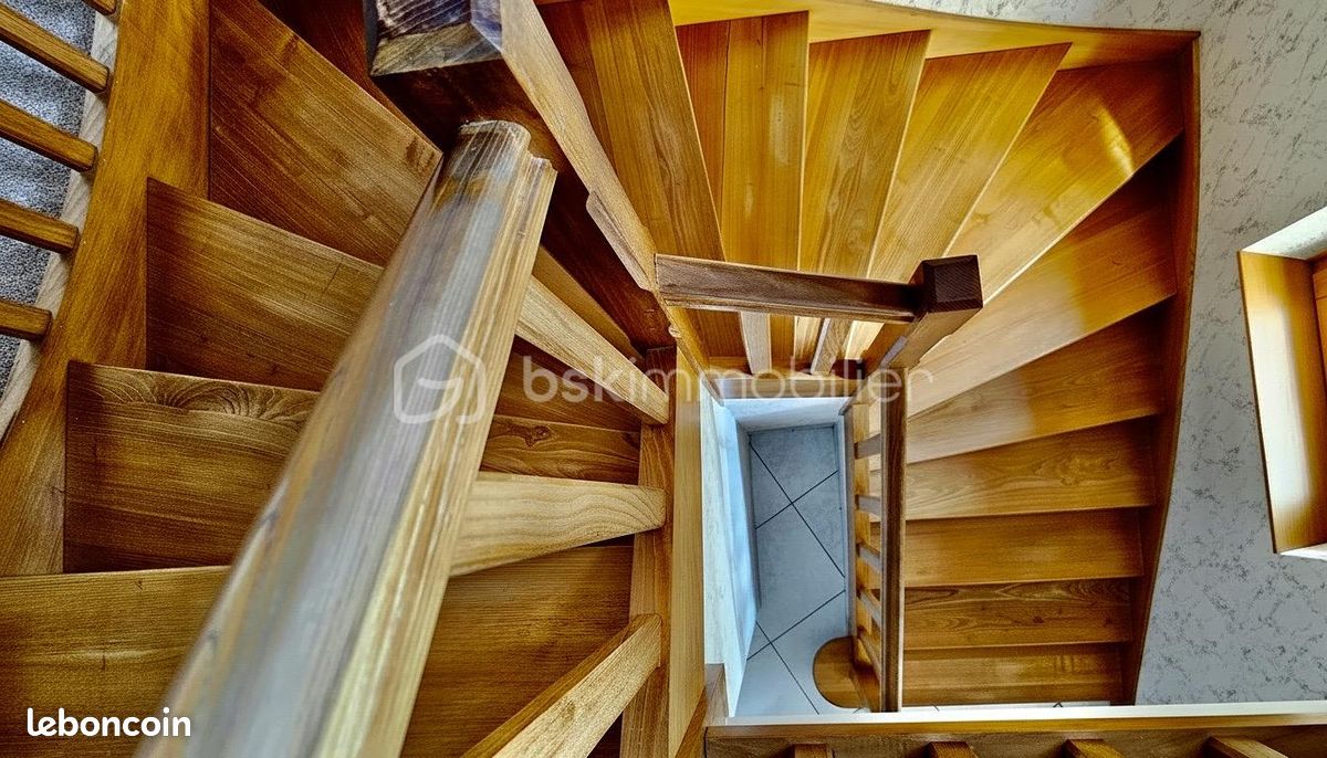 Propriété 7 pièces 170 m² (image 11)