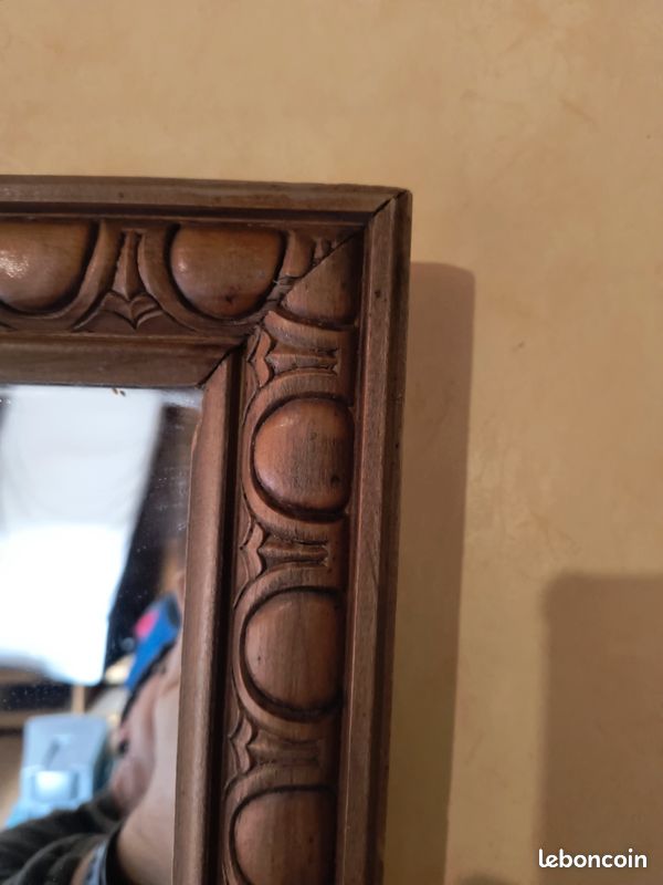 Miroir ancien sculpté (image 2)