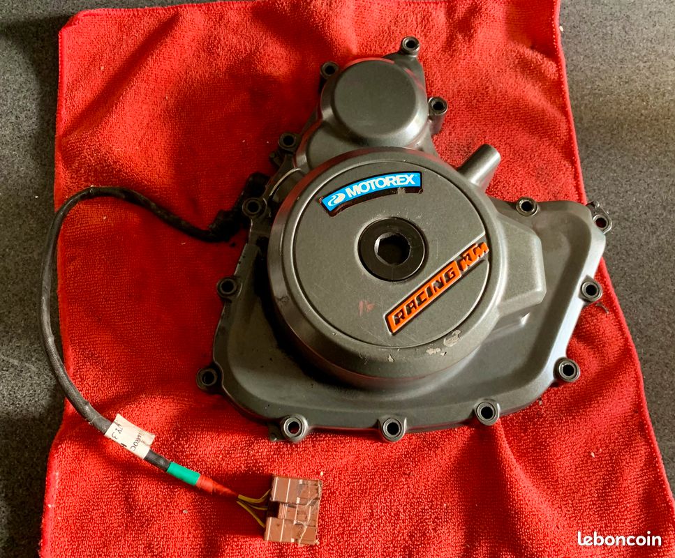 Carter alternateur complet d'origine KTM RC 390 2019 (image 2)