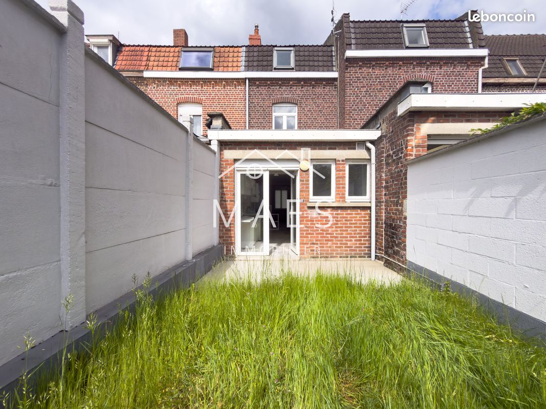 Maison 5 pièces 85 m² · à Wambrechies · 85 m² · 248 500 €