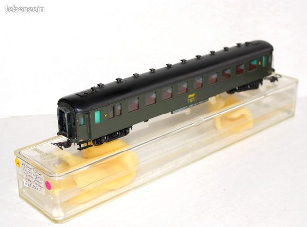 ZA1340 FRANCE TRAINS Voiture Ho 246 Kit monte Voyageurs