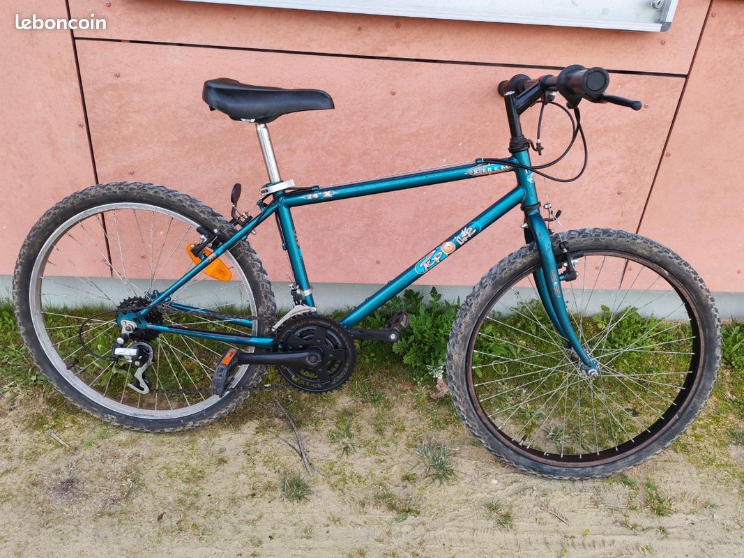 Vélo Mixte Top Bike - 5 Vitesses - 26 Pouces - Très Bon état - Avec Accessoires