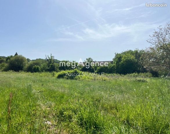 Terrain 1860 m² SAINT-LEON-SUR-L'ISLE