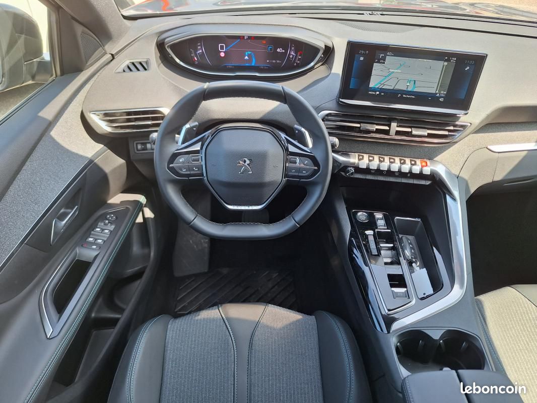 Peugeot 5008 BlueHDi 130ch S&S EAT8 Allure Pack (image 10)