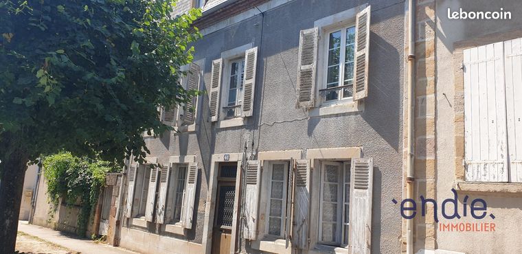 Maison 5 pièces 140 m²