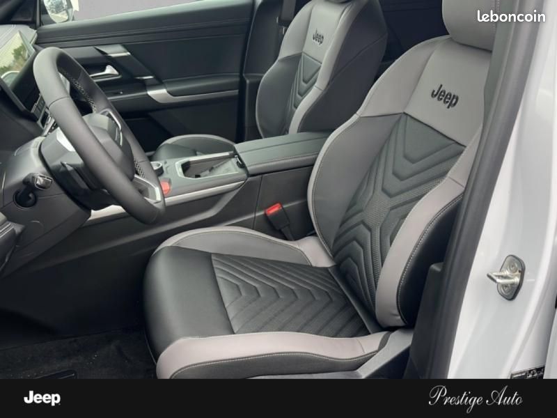 Jeep Compass 1.2 Turbo T3 145ch e-Hybrid First Edition BVR6 (image 12)