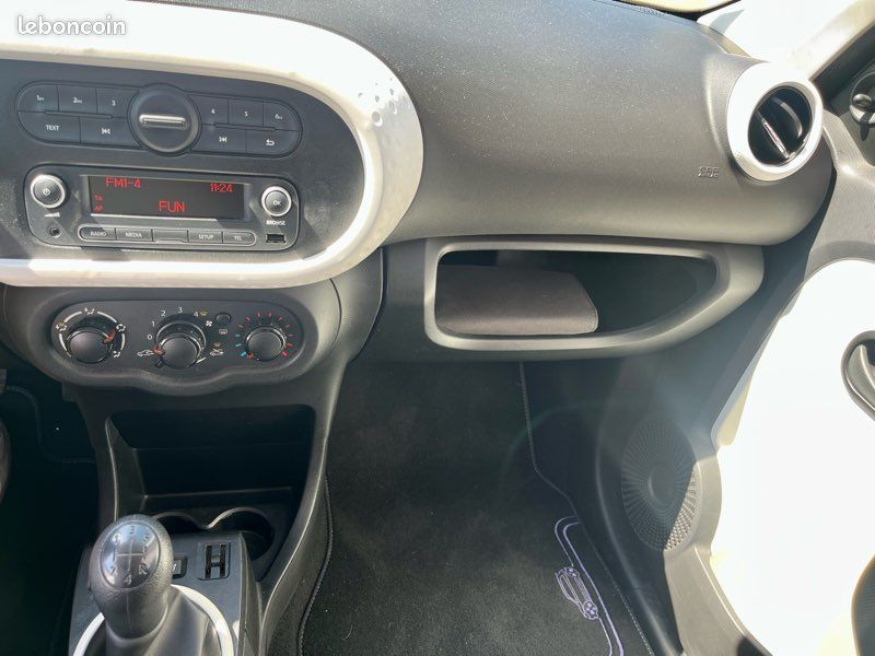 Renault Twingo 3 1.0 70cv LIFE (image 10)