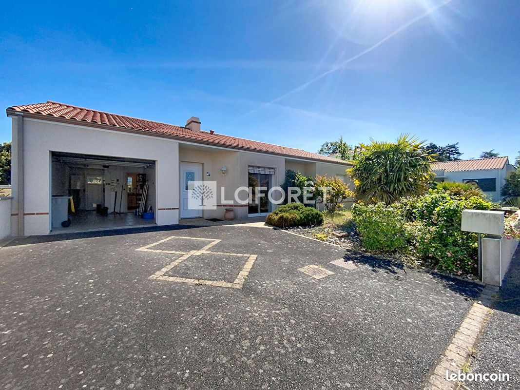 Maison 5 pièces 98 m² · à Cholet · 98 m² · 242 500 €
