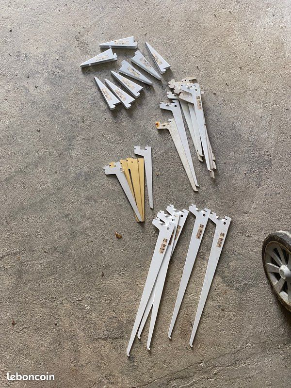 Lot de 27 équerres pour étagères (image 4)