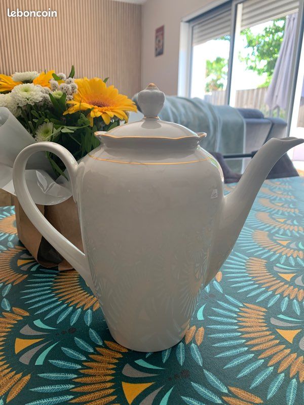 Théière Porcelaine Royal CP (image 1)