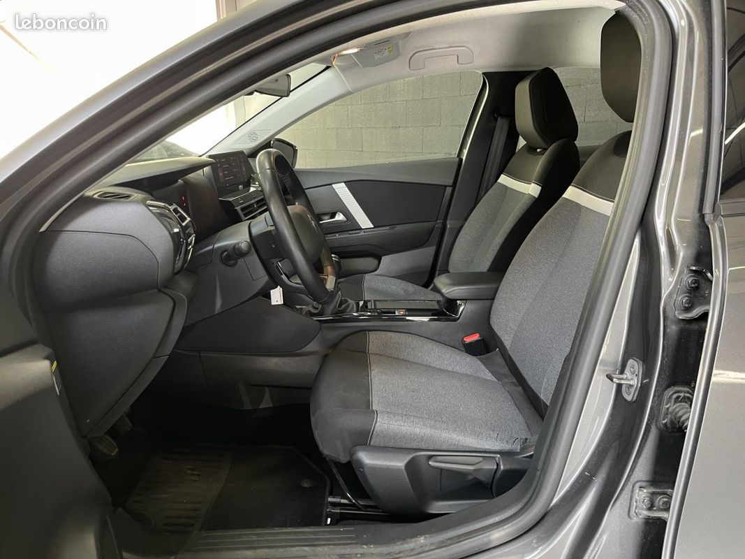 Citroën C4 (3) BlueHDi 110 BVM6 Feel Pack Business (image 11)