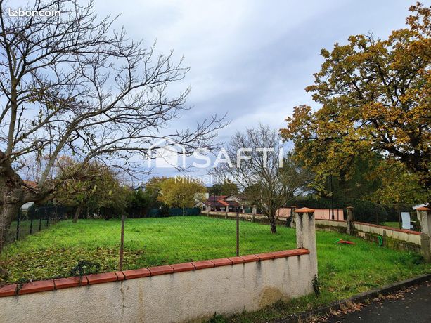 Terrain 543 m² MONDONVILLE