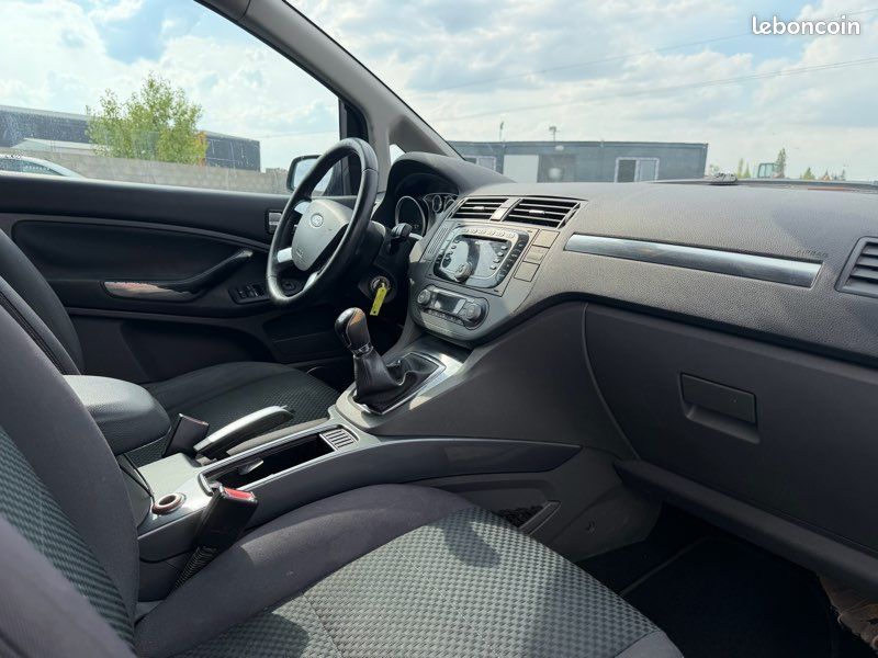 Ford c max 1.8 115ch titanium 101000 km garantie 15 mois (image 10)