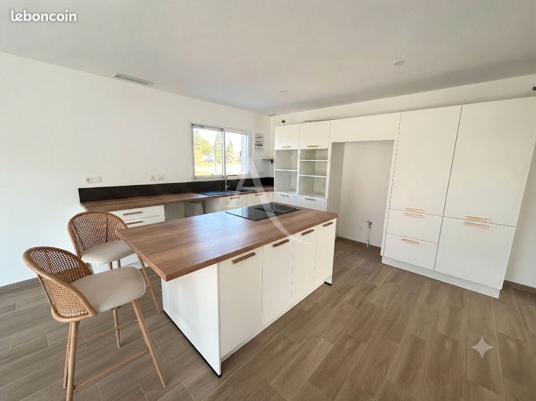 Maison 4 pièces 87 m² · à Ornaisons · 87 m² · 1 200 €/mois