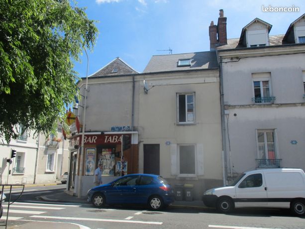 Maison de ville T3 a 2mn de la Place Rabelais