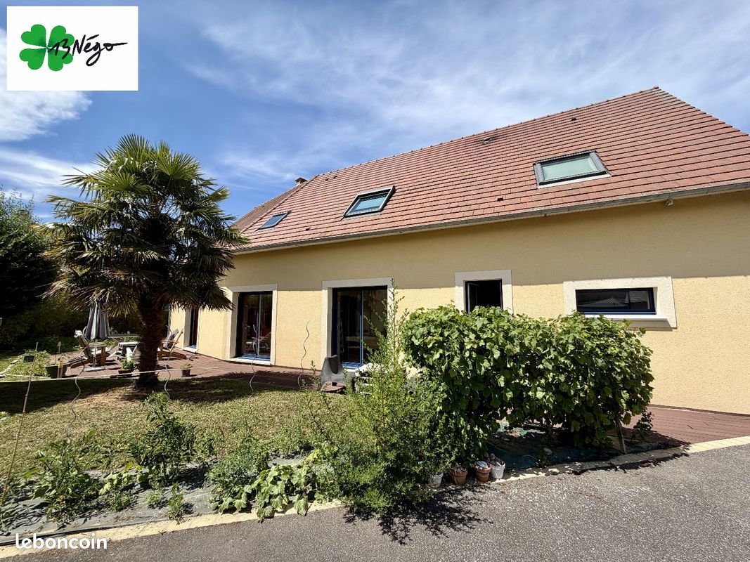 Maison 8 pièces 175 m² · à Colleville-Montgomery · 175 m² · 562 000 €