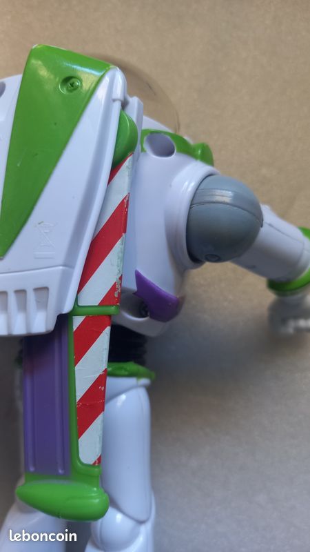 Figurines Toy Story 4: Woody sonore, Buzz l'Éclair sonore et Fourchette (image 13)
