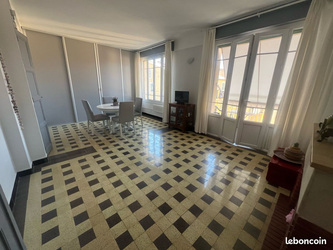 Appartement 3 pièces 52 m² · à Toulon · 52 m² · 202 000 €