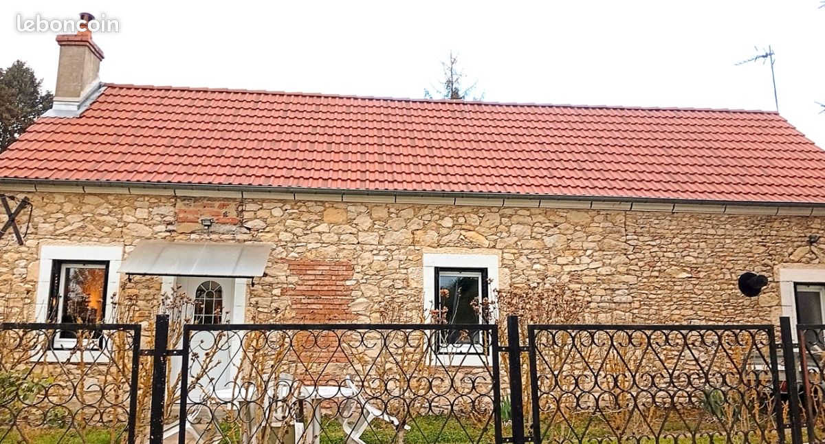 Maison 5 pièces 100 m² · à La Guerche-sur-l'Aubois · 100 m² · 136 250 €