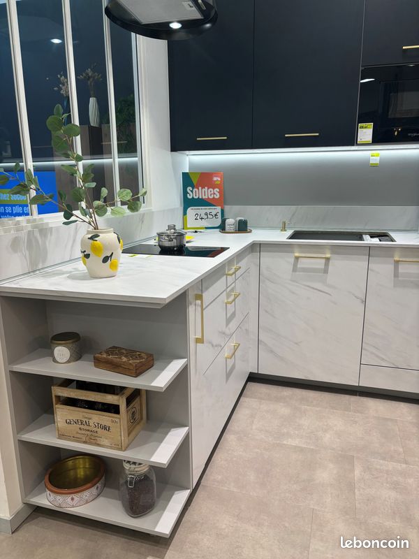 Cuisine équipée (image 1)