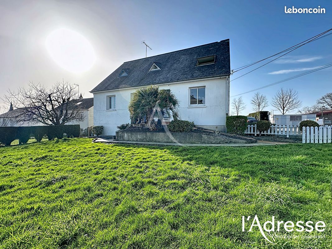 Maison 6 pièces 141 m² · à Montenay · 141 m² · 171 900 €