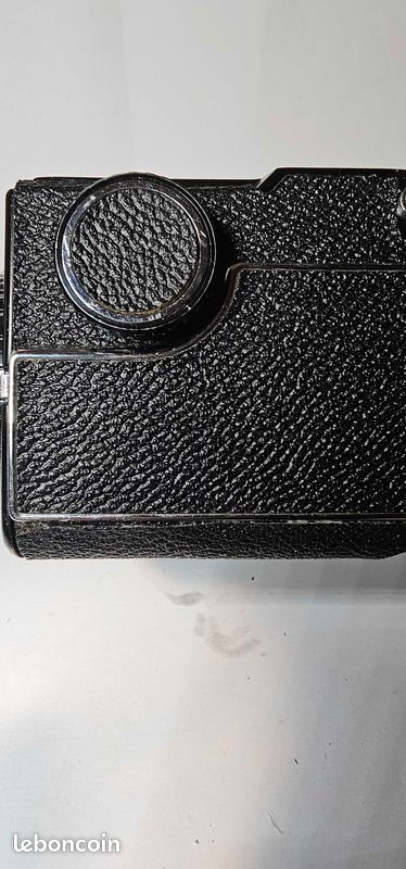 Mamiya M645 1000s - Boîtier Nu Moyen Format - Révisé - Bon état