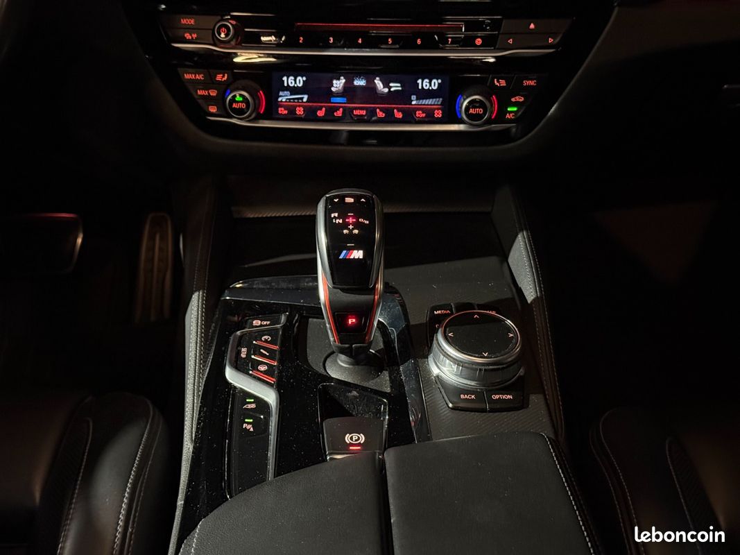 BMW M5 Competition F90 4.4 625ch Carplay / Affichage Tête Haute / Toit Carbone (image 25)