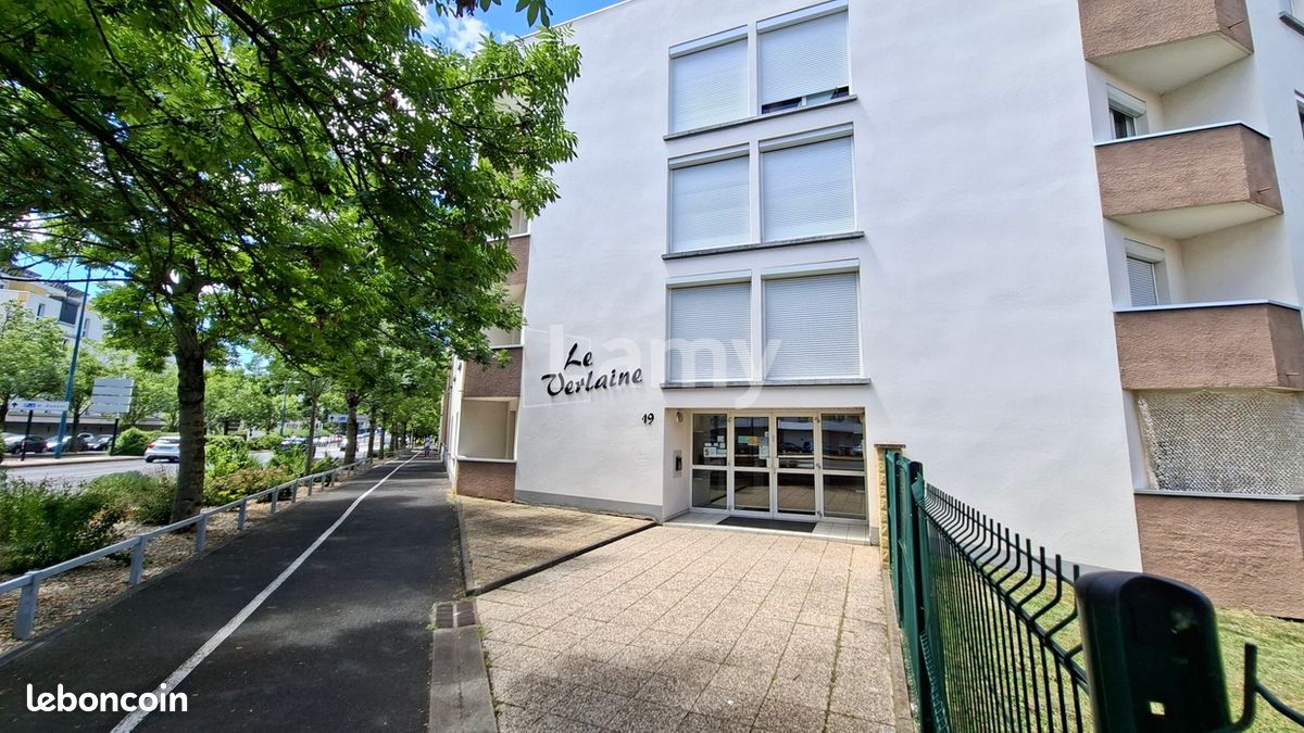 Appartement 1 pièce 18 m² · à Clermont-Ferrand · 18 m² · 330 €/mois