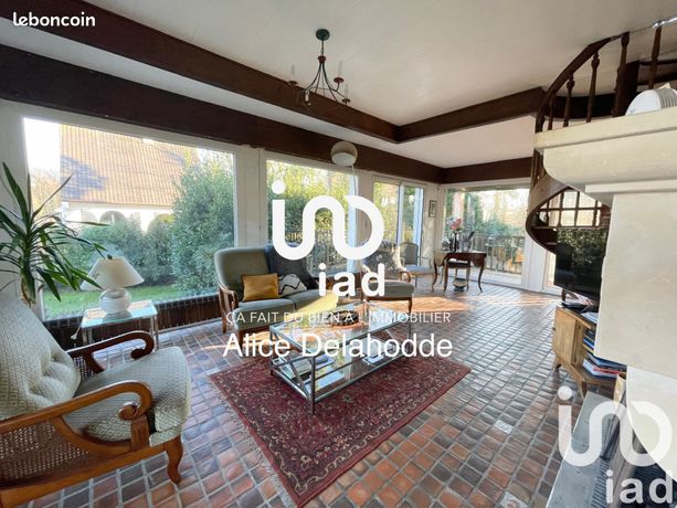 Maison 6 pièces 182 m²