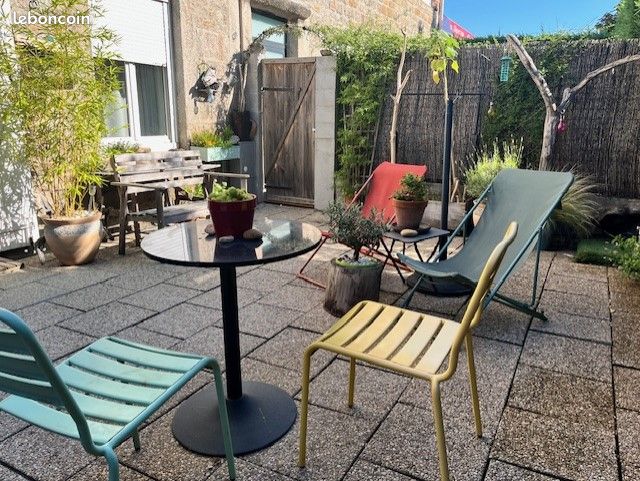 Immeuble 12 pièces 220 m² · à L'Horme · 220 m² · 350 000 €