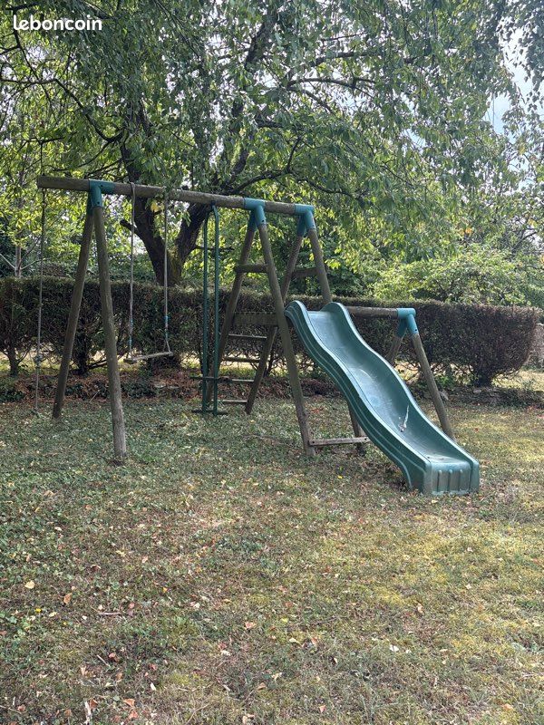 Portique balançoire et toboggan (image 1)