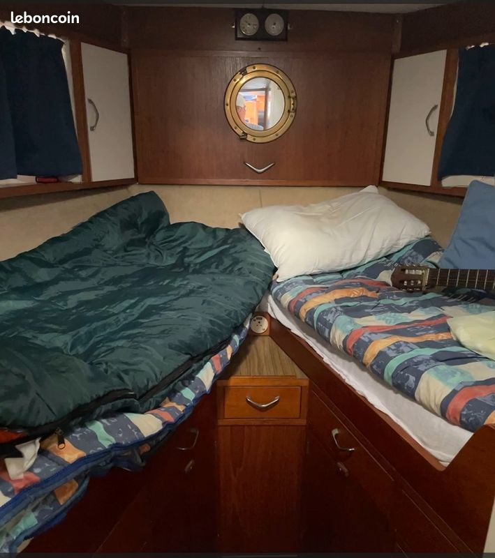 Bateau moteur 12m (image 9)