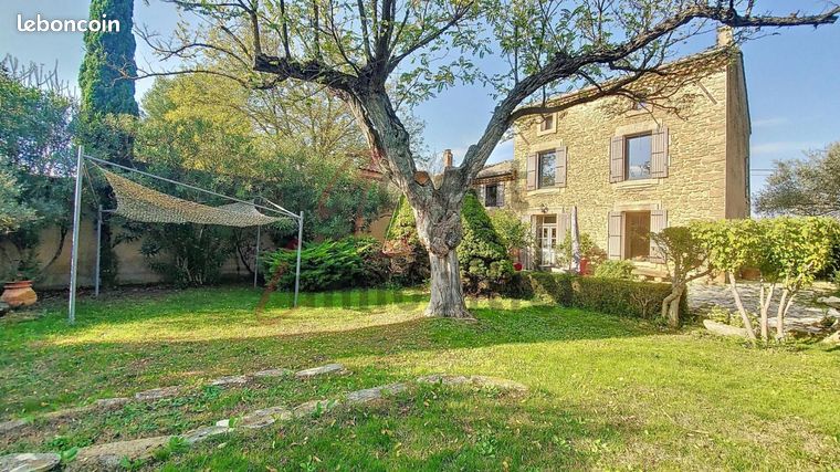 Mas 7 pièces 154 m²