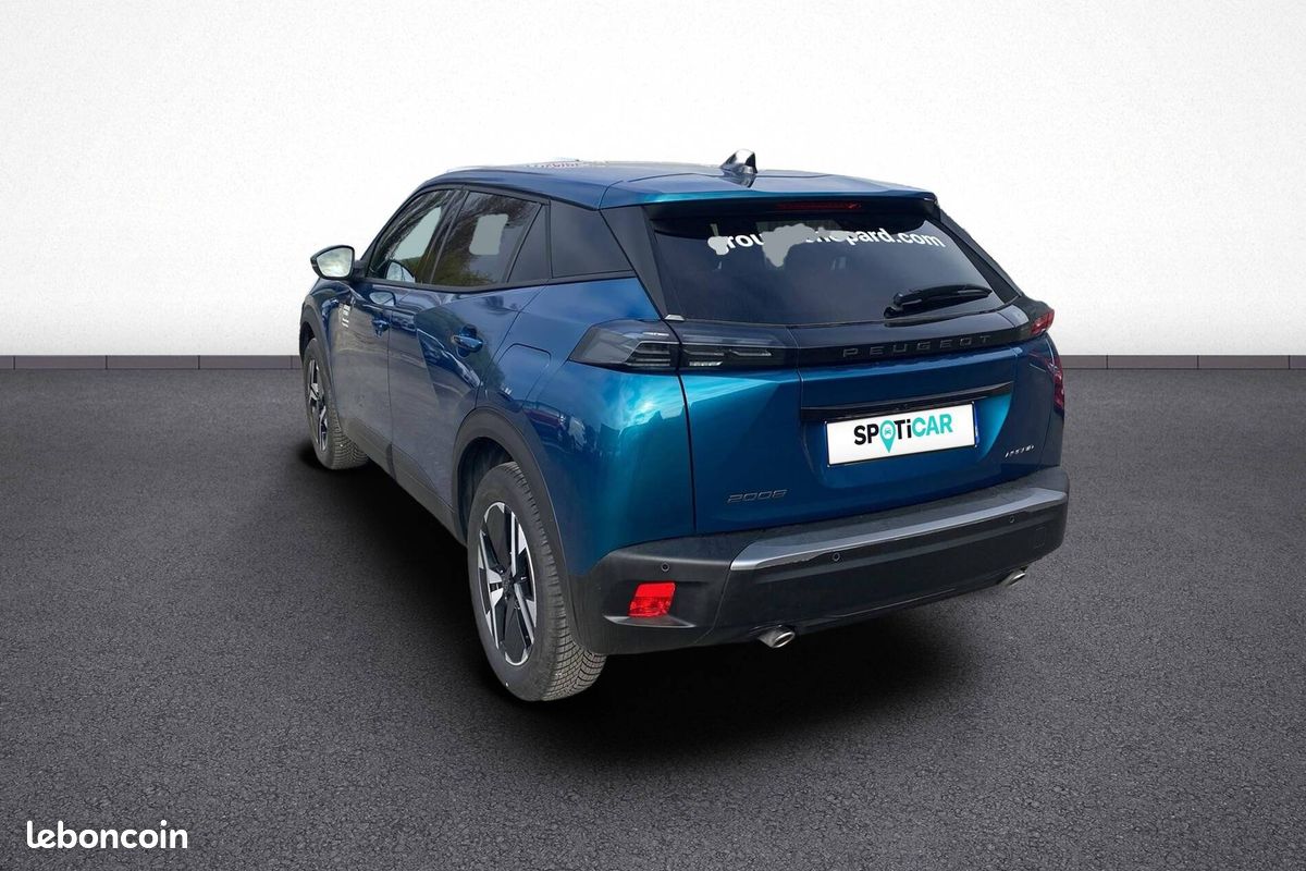 PEUGEOT 2008 Hybrid 145 e-DCS6 Business (image 4)