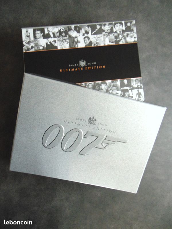 James Bond Ultimate Edition - Coffret de 20 films / 40 DVD (image 4)