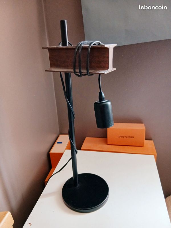 Suspension (image 2)