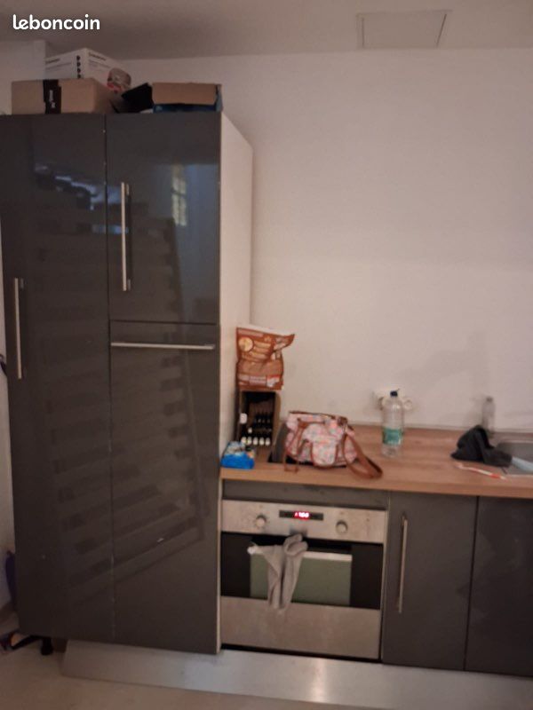 Appartement 3 pièces 70 m² · à Adissan · 70 m² · 600 €
