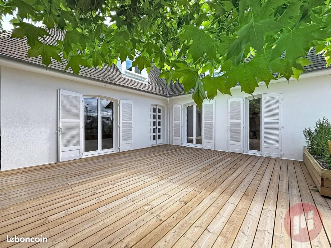 Maison 5 pièces 180 m² · à Brive-la-Gaillarde · 180 m² · 420 000 €