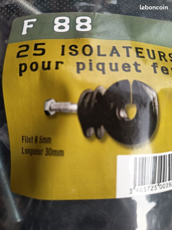Isolateurs pour piquets de fer (image 3)