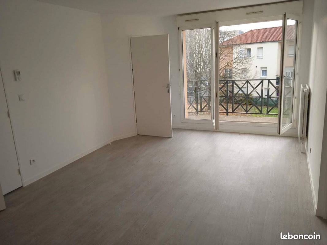 Appartement 2 pièces 52 m² · à Villefranche-sur-Saône · 52 m² · 720 €/mois