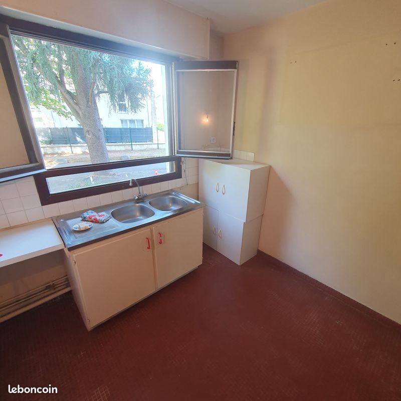 Appartement 3 pièces 71 m² · à Orléans · 71 m² · 125 000 €