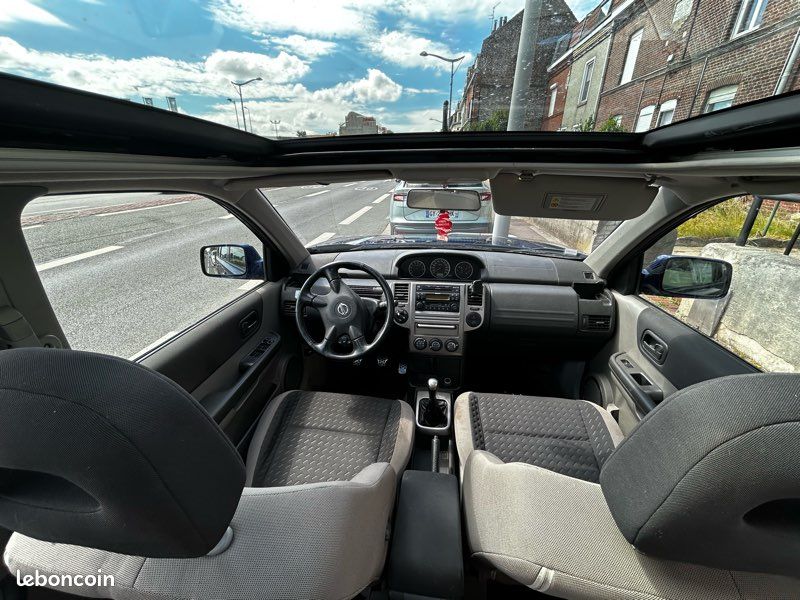 Nissan X-trail t30 2.5 essence (image 3)