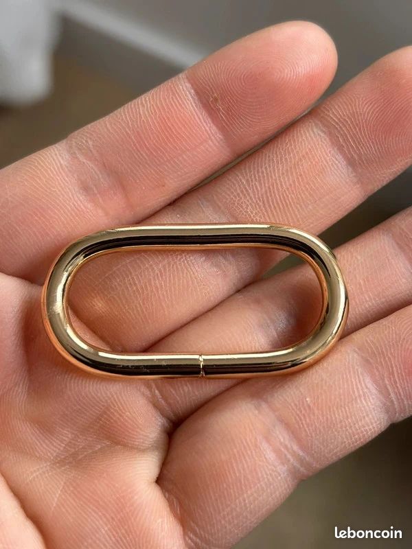 38mm - Lot de 10 Anneaux ovales en métal - Doré (image 2)