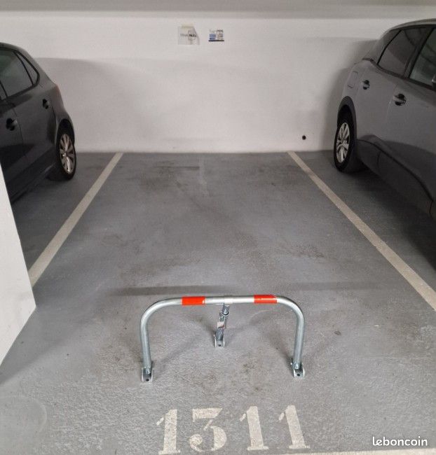 Parking 12 m² · à Antony · 12 m² · 80 €