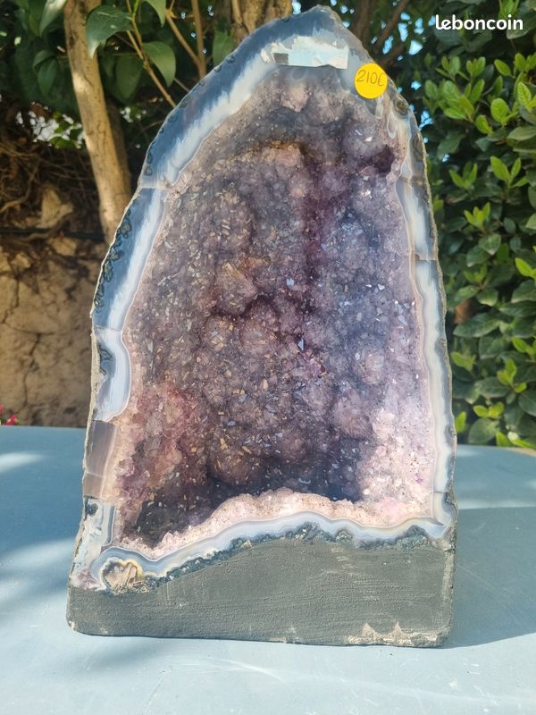 Améthyste à Goéthite du Brésil - World Gems Company