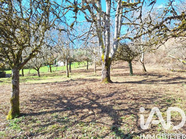 Terrain 1164 m² Crandelles