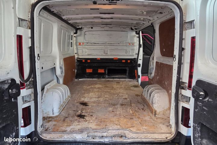 FIAT TALENTO FOURGON 1.0 CH1 1.6 MJT 120 PACK PRO NAV QUARTZ 120Ch Garantie 12 mois (image 8)